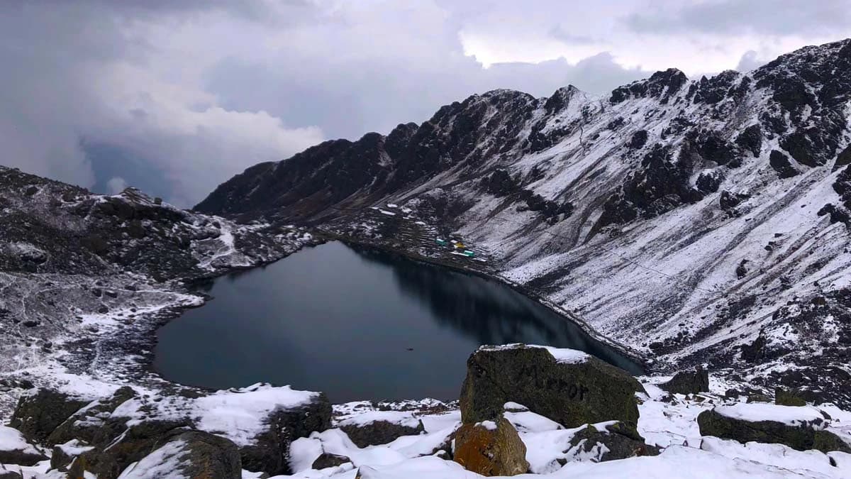 Gosaikunda Lake