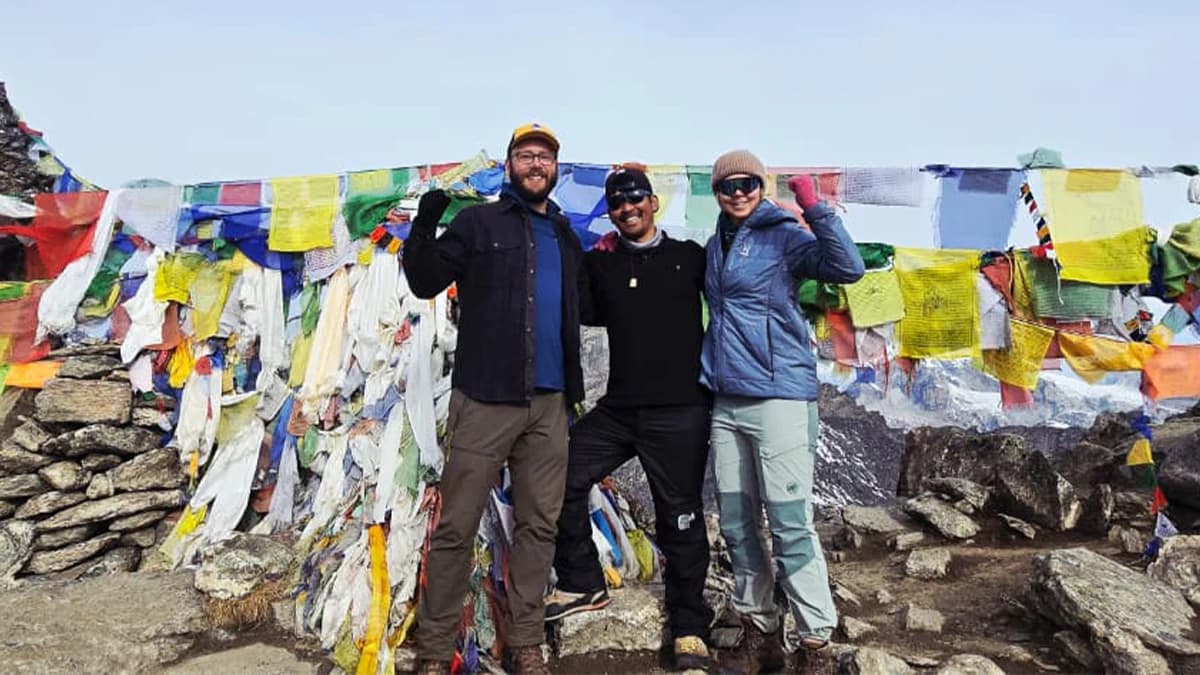 Everest-high-three-passes