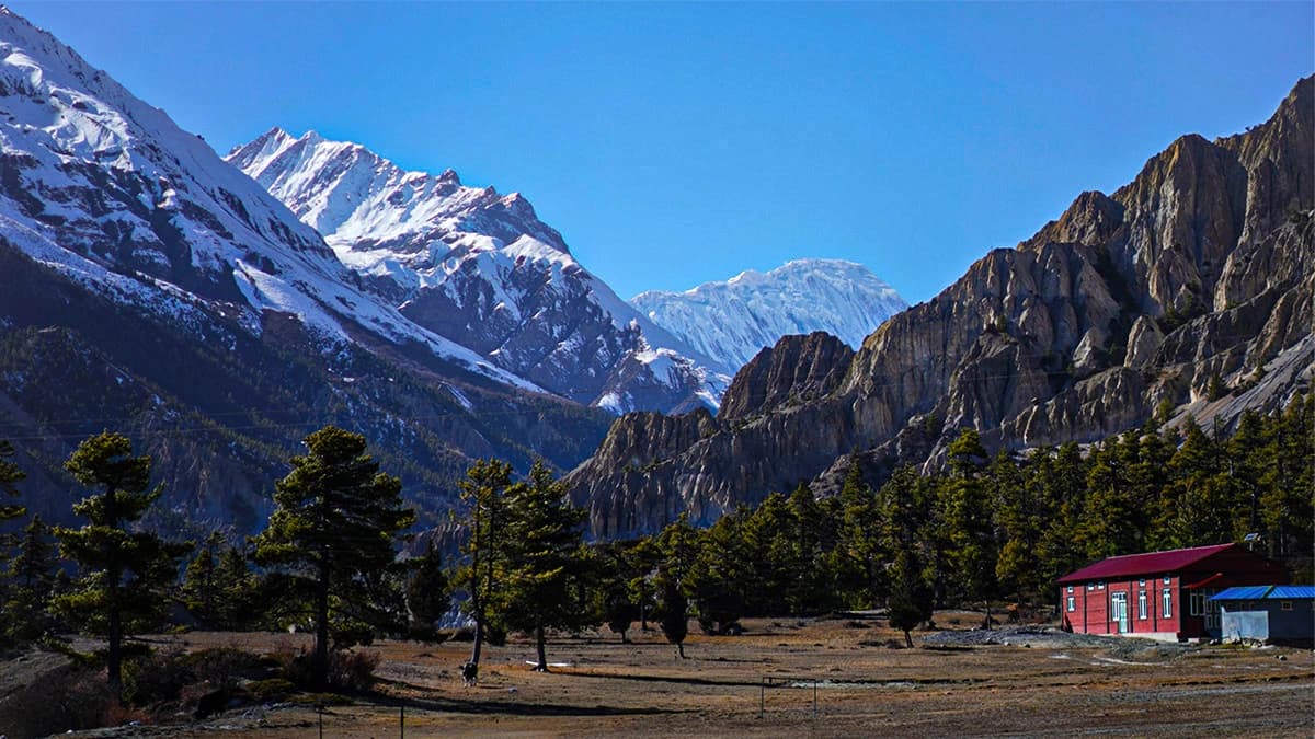 Annapurna Circuit Trek Lake