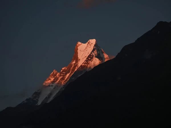ABC trek via Poon Hill - Fishtail Mountain