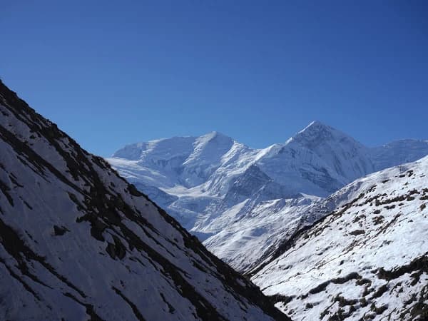 Annapurna Circuit Trek Mountain Range