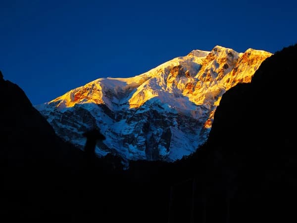 Annapurna Circuit Trek Sunrise Mountains
