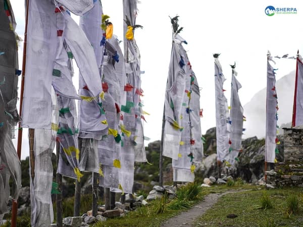 Kyanjin Gompa Langtang Trek 1