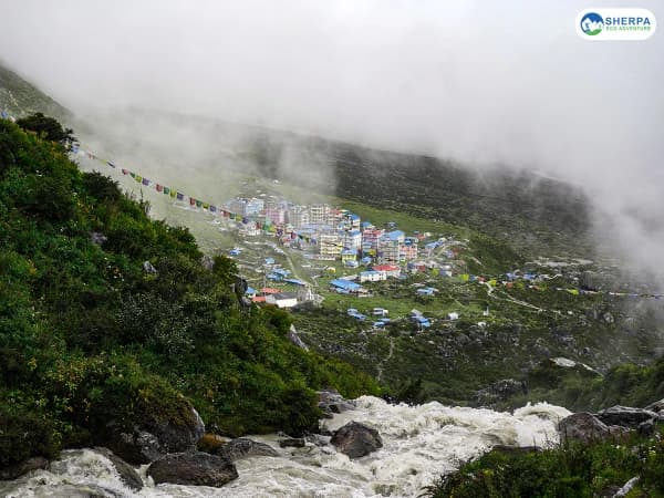 Langtang Gosaikunda Trek Nepal
