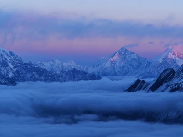 Manaslu Circuit Trek Group Mountain View