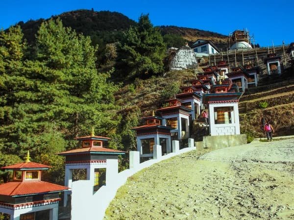 Pikey Peak Trek Tibetian Culture