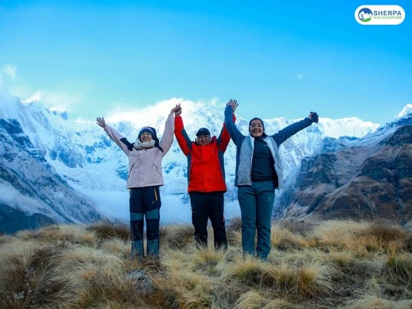 Sea Annapurna Base Camp Trek Group