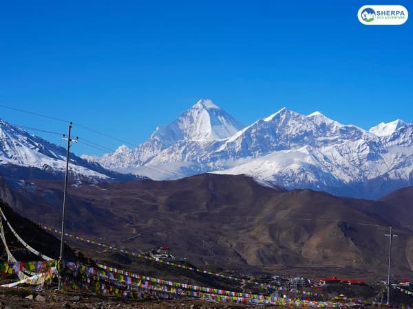 Sea Annapurna Circuit Trek Mountain View