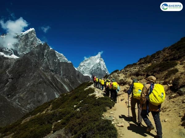 Sea Everest Base Camp Hiking Trail