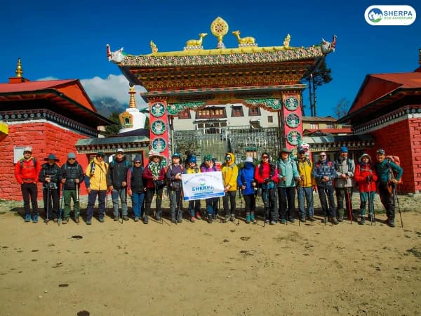 Sea Everest Group Trek