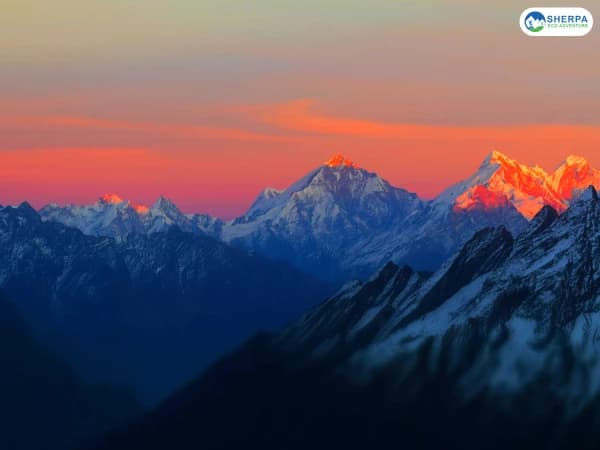 Sea Manaslu Circuit Trek Himalayan Scenery