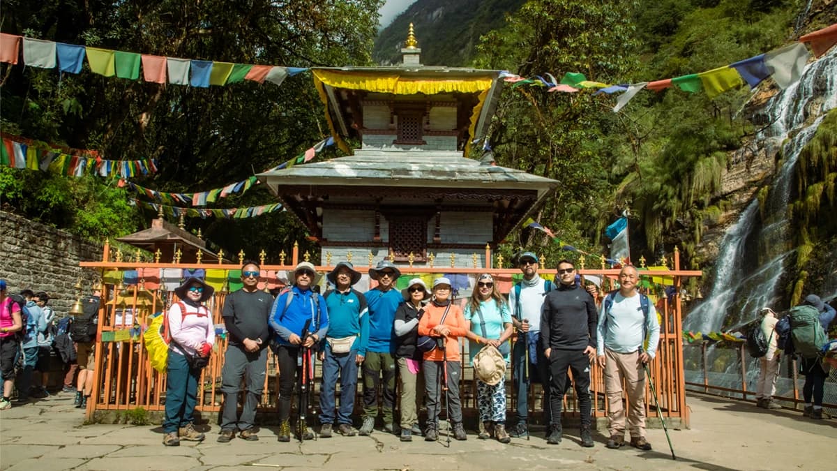 annapurna-base-camp-trek-upper-sinuwa-to-himlaya