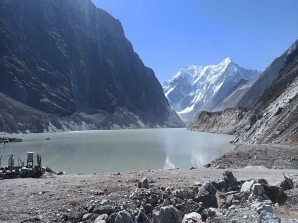 Tsho Rolpa Lake